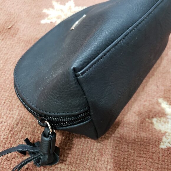 NWOT Women's Black Faux Leather Cosmetic Zipper Bag, Pouch 9 x 6 Inches - Picture 5 of 7